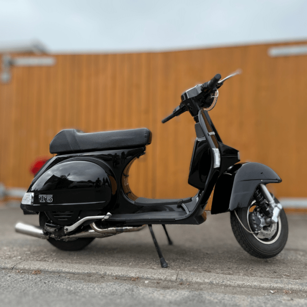 Del Ansell from Clacton with Ticket Number 16427 Wins 1997 Vespa T5 Malossi 172 – JB Tuning Build - Monday 2nd June - Image 3