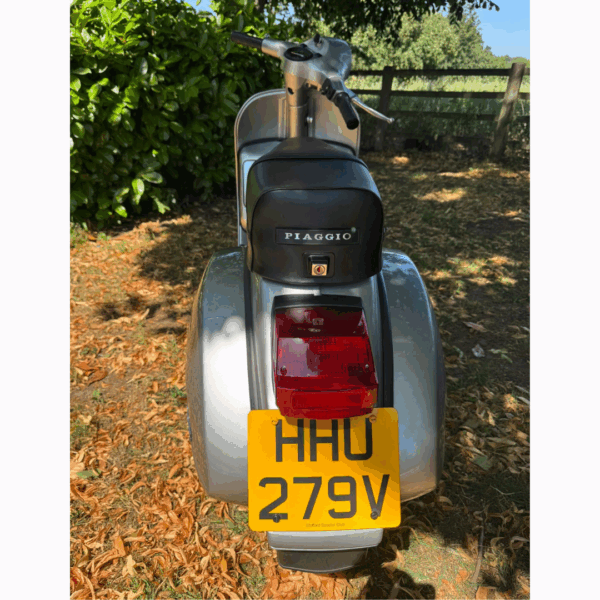 Win a Disco Dez-Built Vespa P200 MK1 – Classic 1980 Non-Indicator Draws July 14th! - Image 9